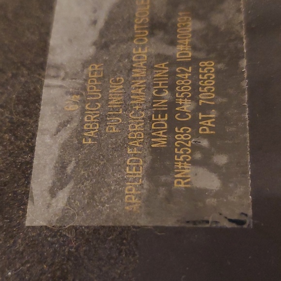 Express Sandals - Picture 4 of 8